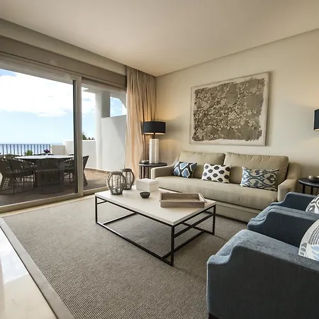 Steps From Abama Golf, Sea Views, 2 Bdr Guía de Isora